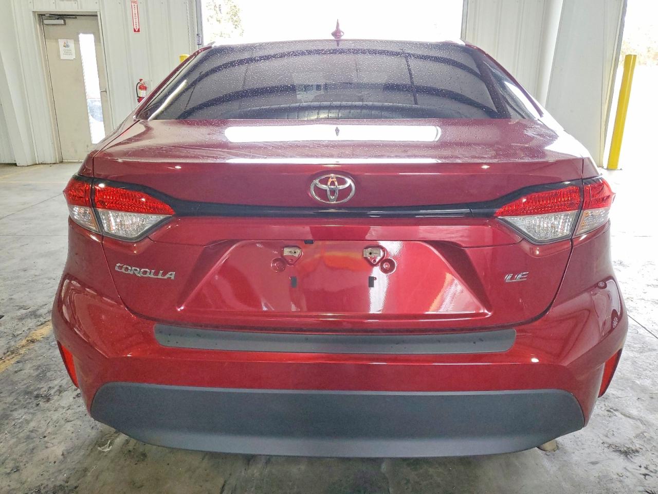 2024 TOYOTA COROLLA LE photo 6