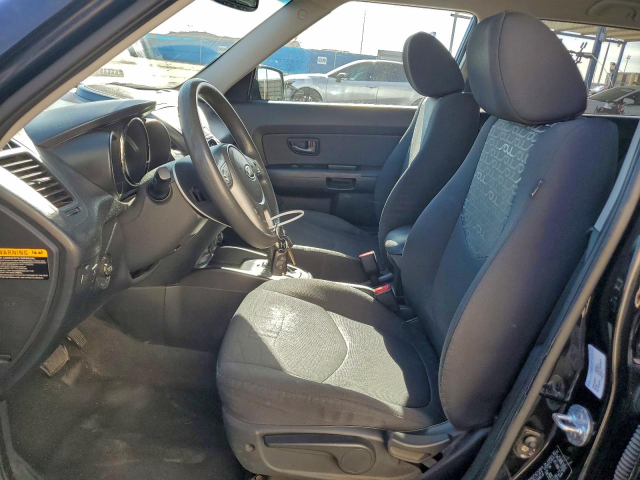 2011 KIA SOUL + photo 13