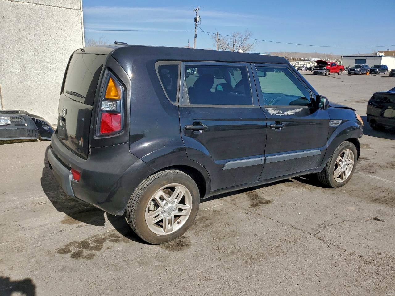 2011 KIA SOUL + photo 5