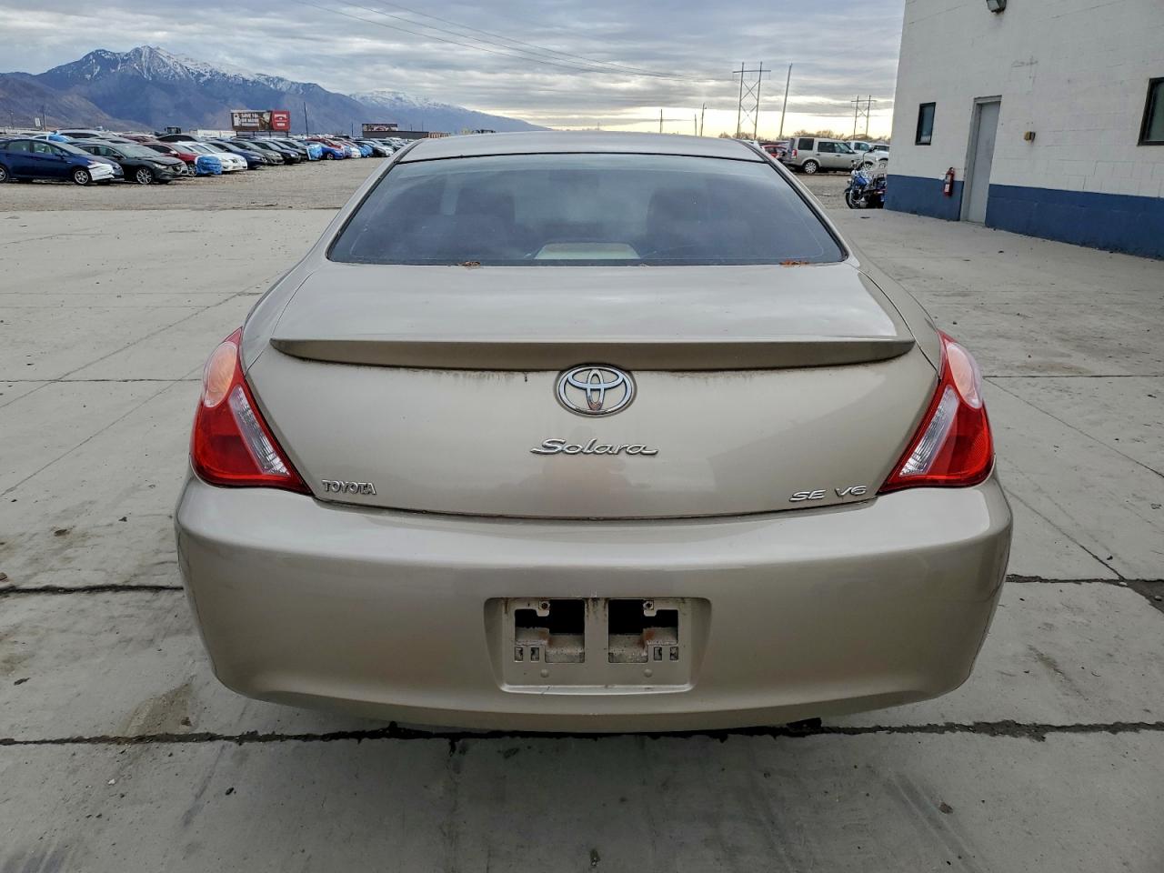 2006 TOYOTA CAMRY SOLARA SE photo 6
