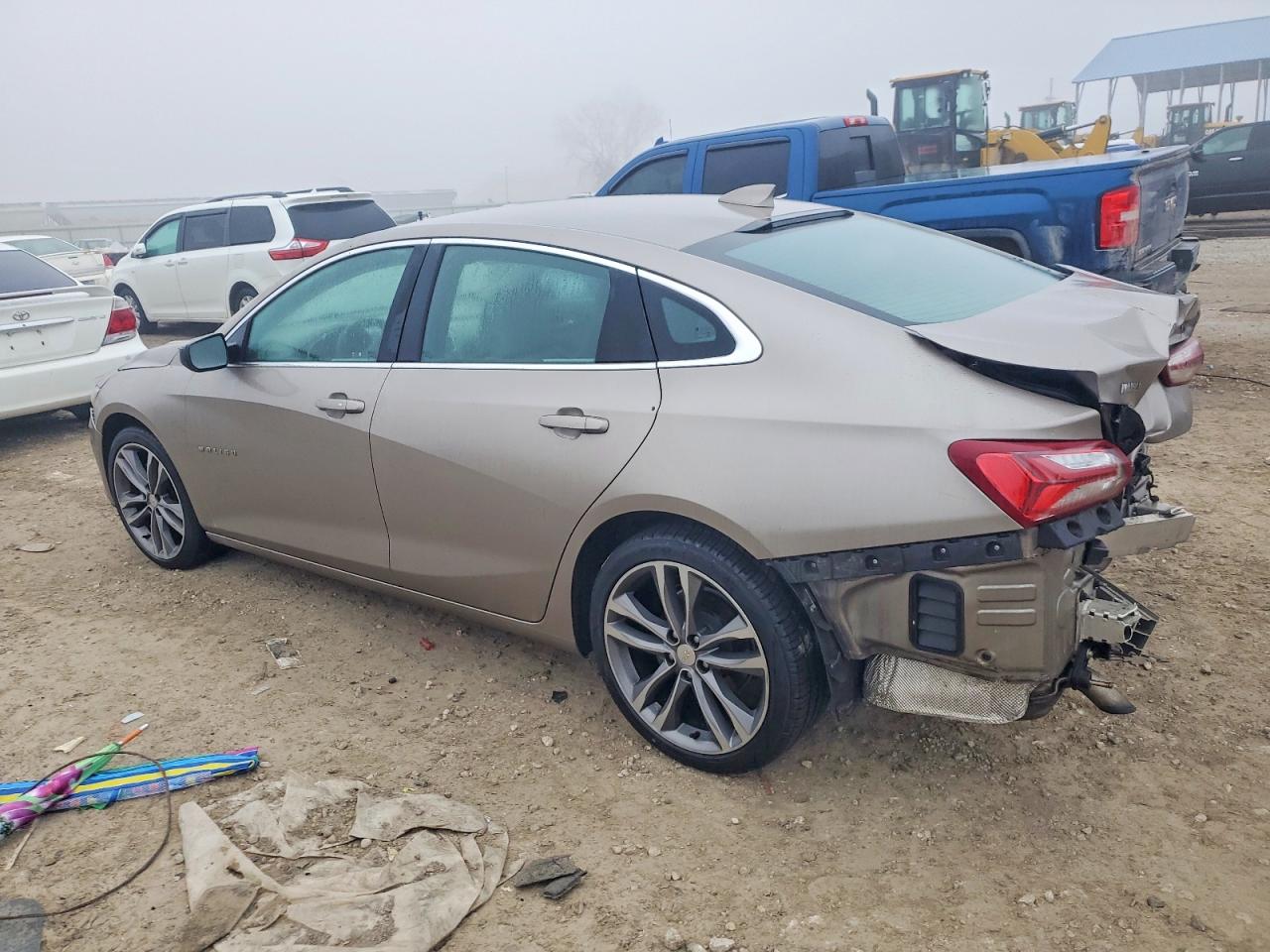 2022 CHEVROLET MALIBU LT photo 2