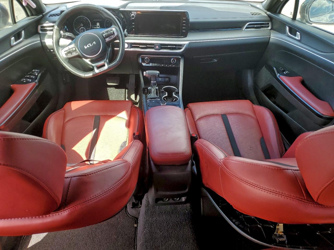 2023 KIA K5 GT LINE photo 8