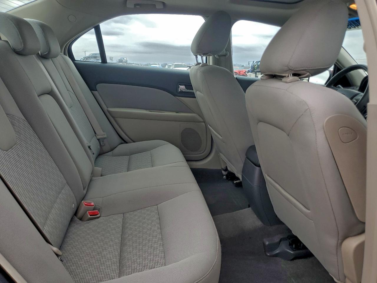 2010 FORD FUSION SE photo 10