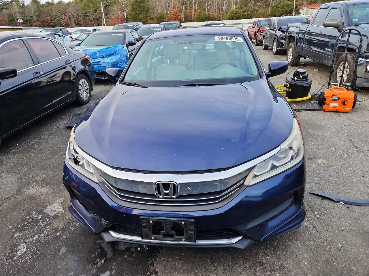 2016 HONDA ACCORD LX photo 5