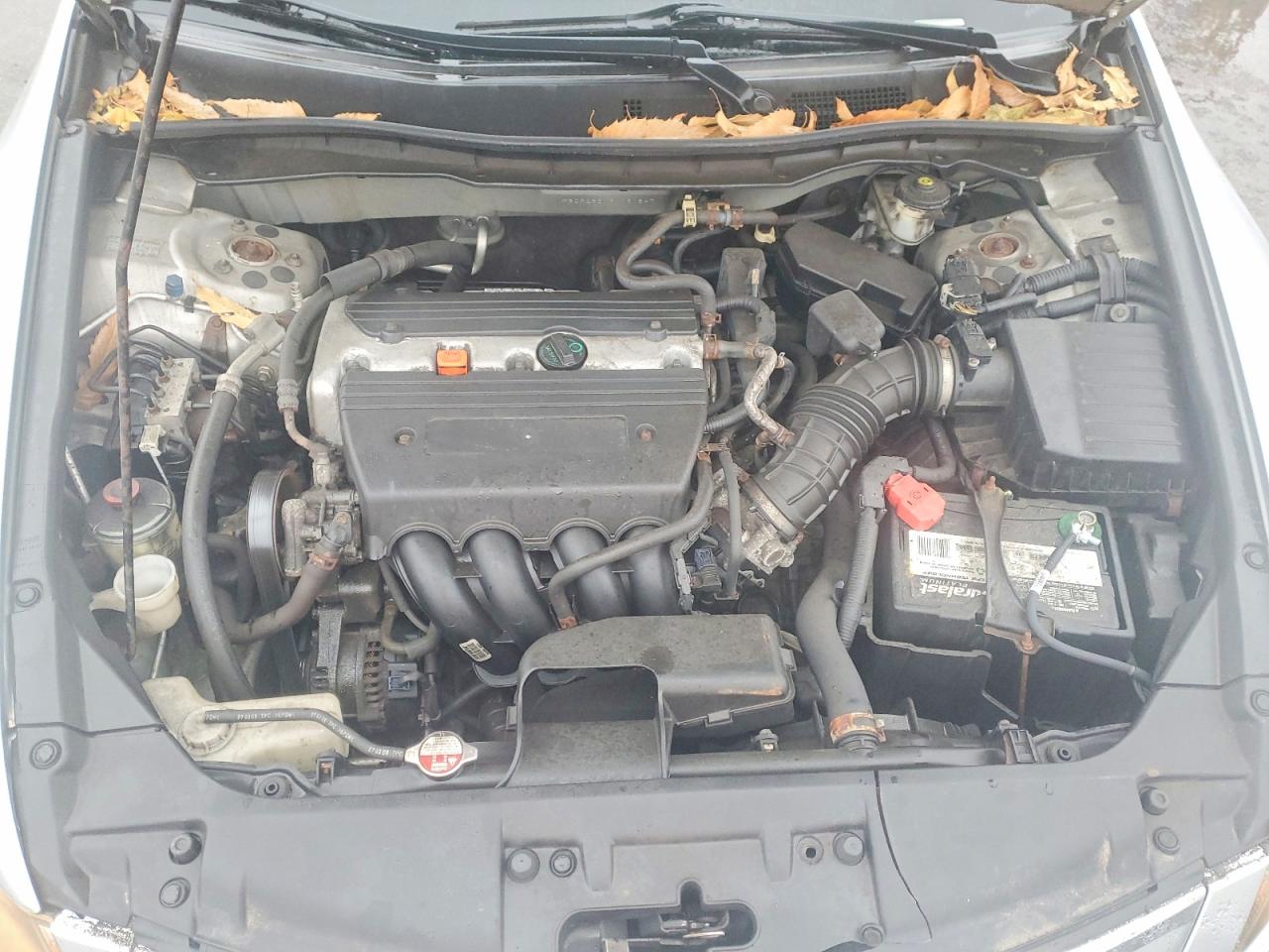 2009 HONDA ACCORD LX photo 11