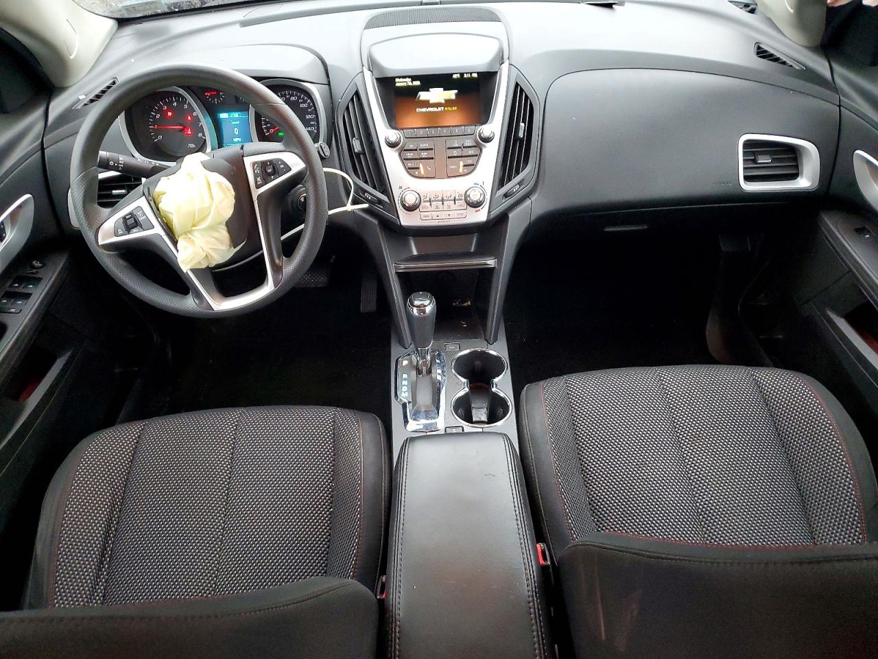 2017 CHEVROLET EQUINOX LT photo 8