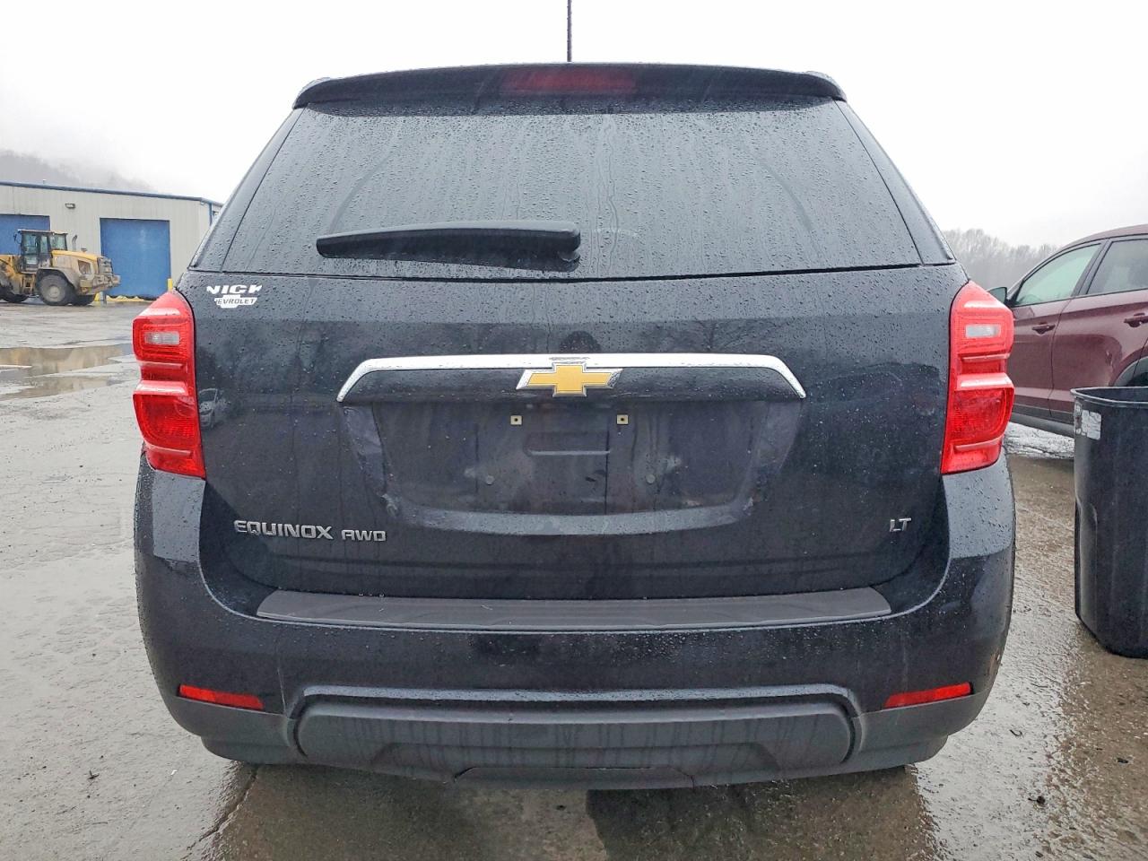 2017 CHEVROLET EQUINOX LT photo 6