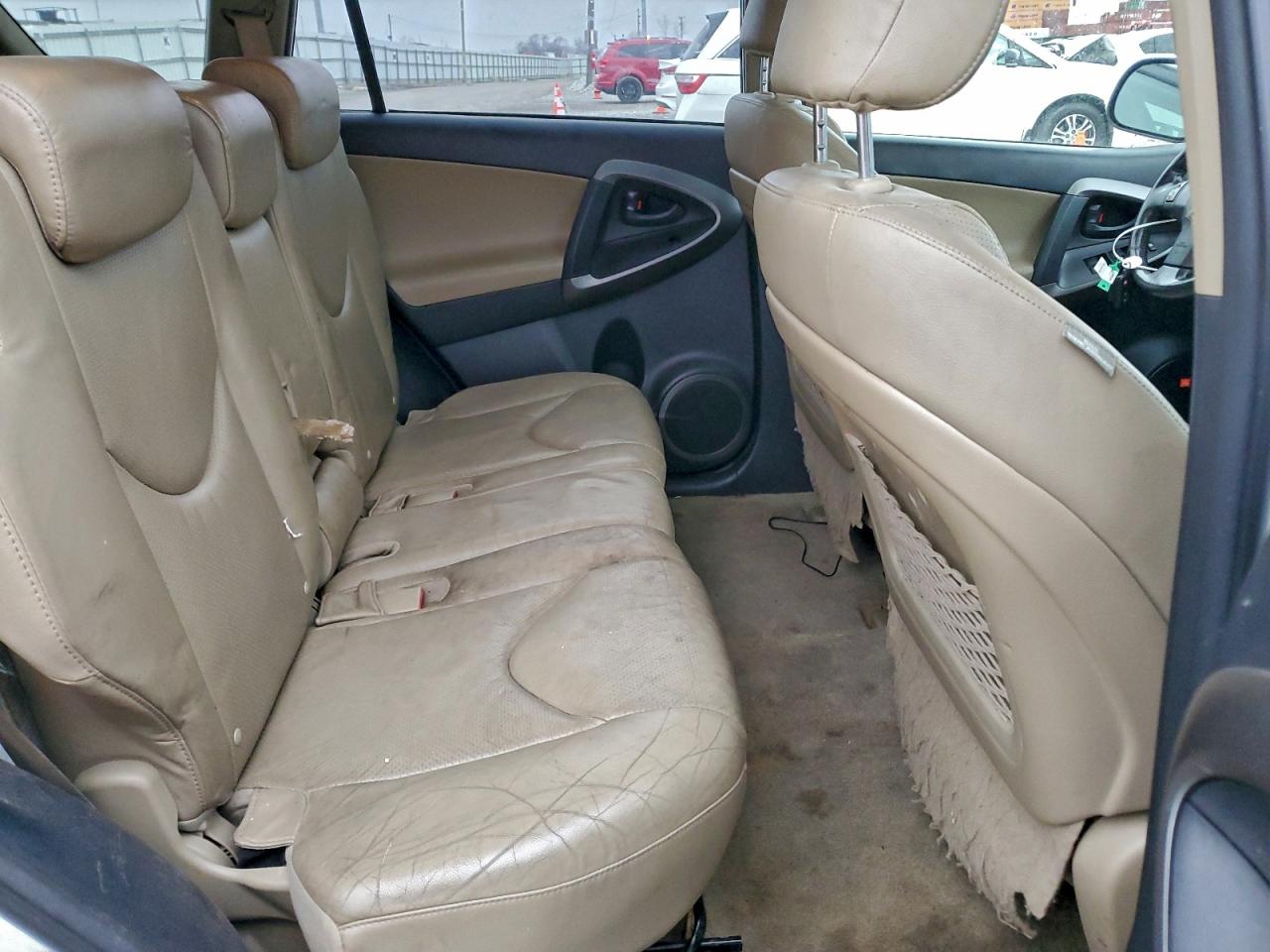 2010 TOYOTA RAV4 LIMITED photo 21