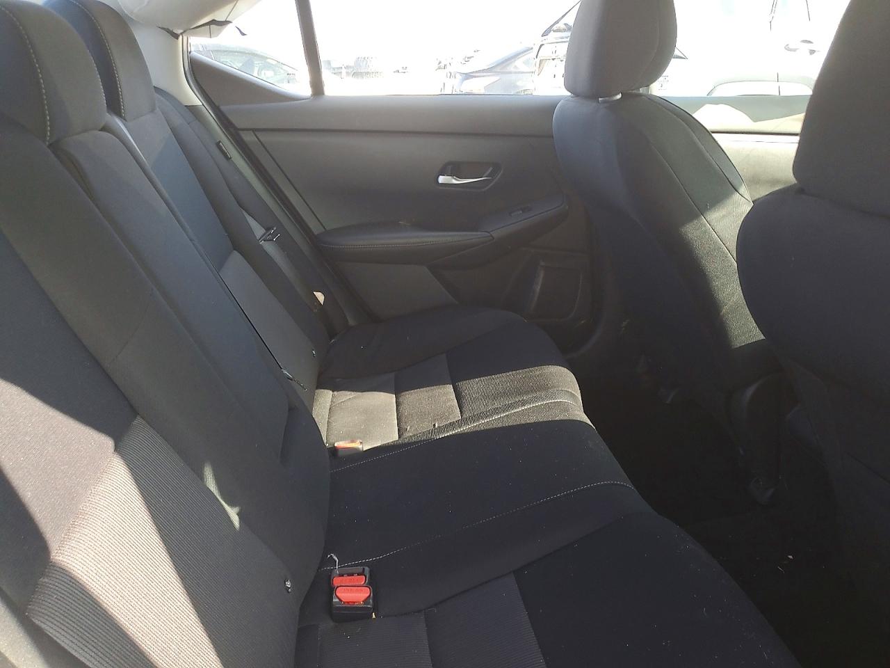 2022 NISSAN SENTRA SV photo 10