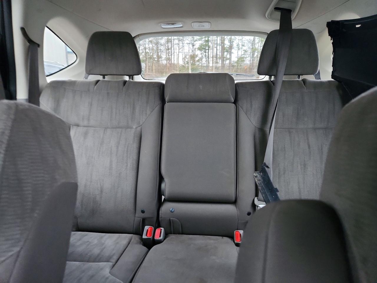 2014 HONDA CR-V LX photo 10