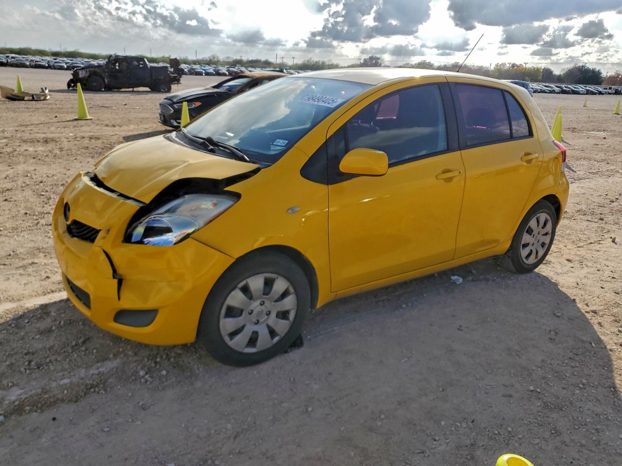 2009 TOYOTA YARIS