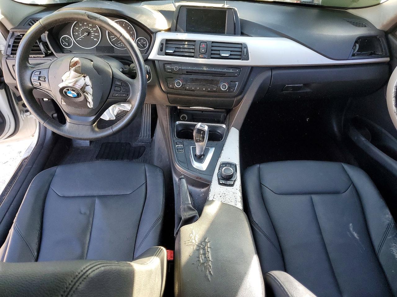 2014 BMW 320 I photo 15