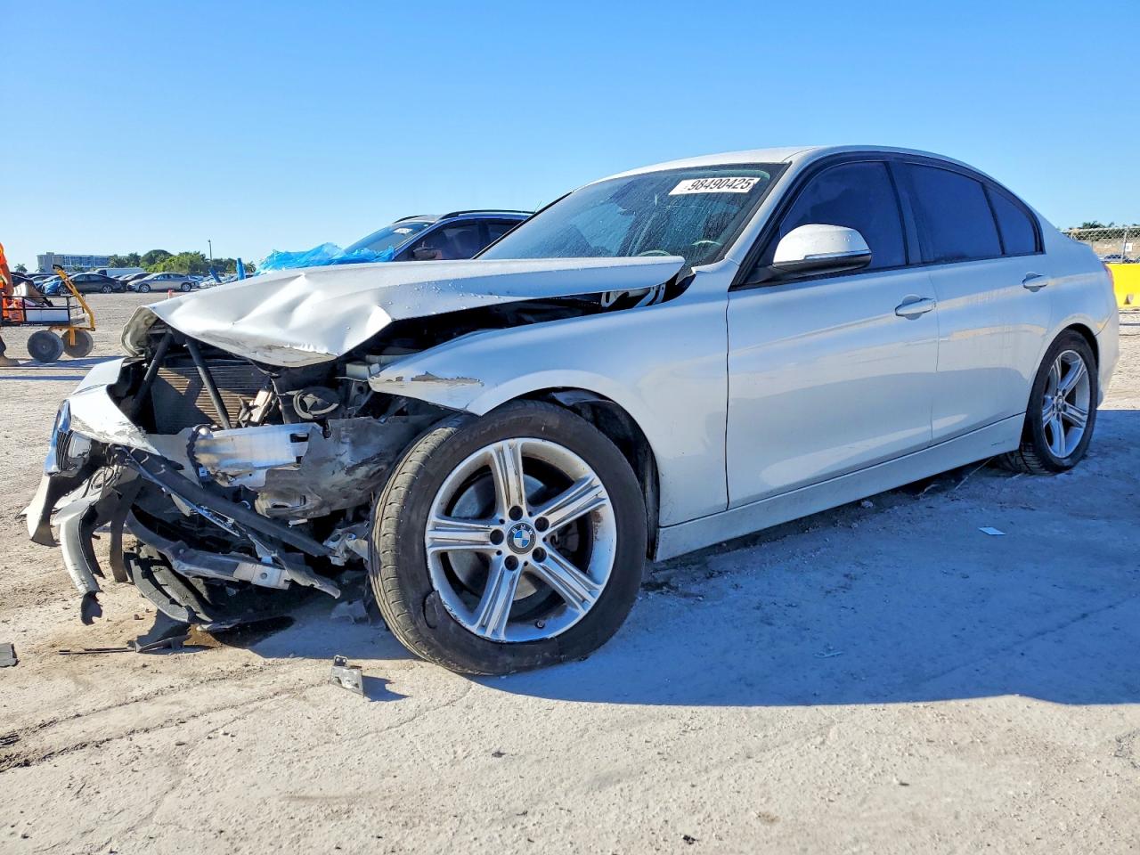 2014 BMW 320
