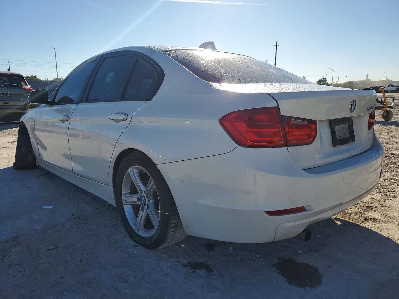 2014 BMW 320 I photo 3