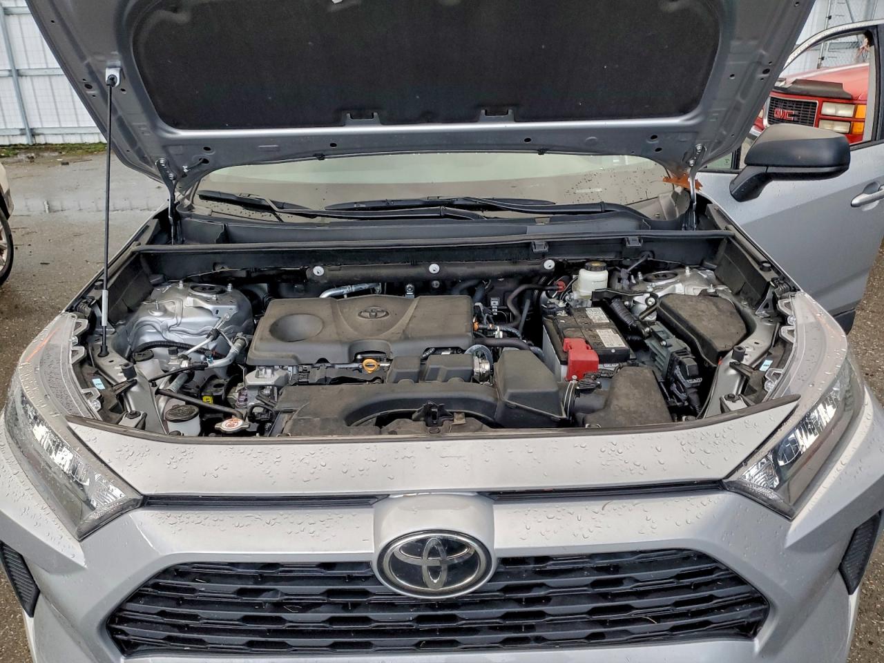 2022 TOYOTA RAV4 LE photo 23