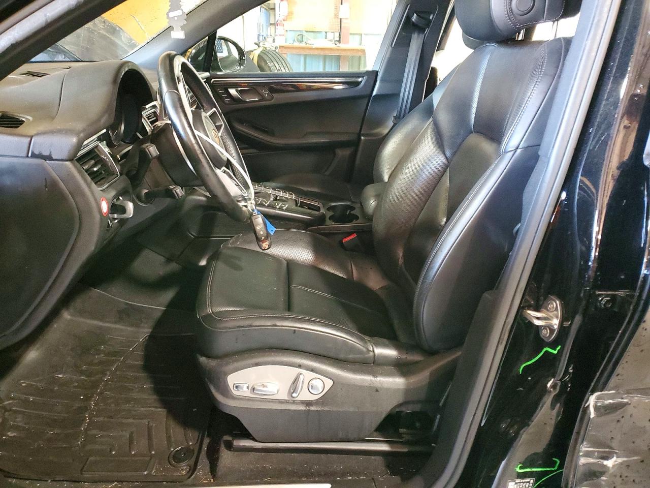 2017 PORSCHE MACAN S photo 7