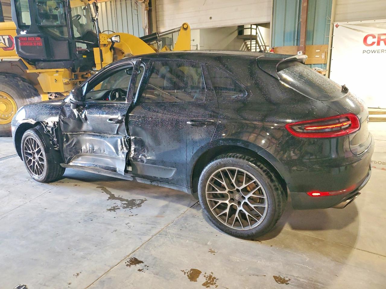 2017 PORSCHE MACAN S photo 2