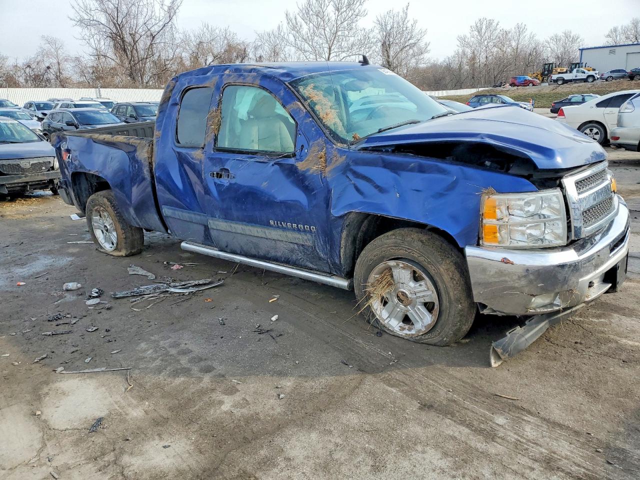 2013 CHEVROLET SILVERADO K1500 LT photo 4