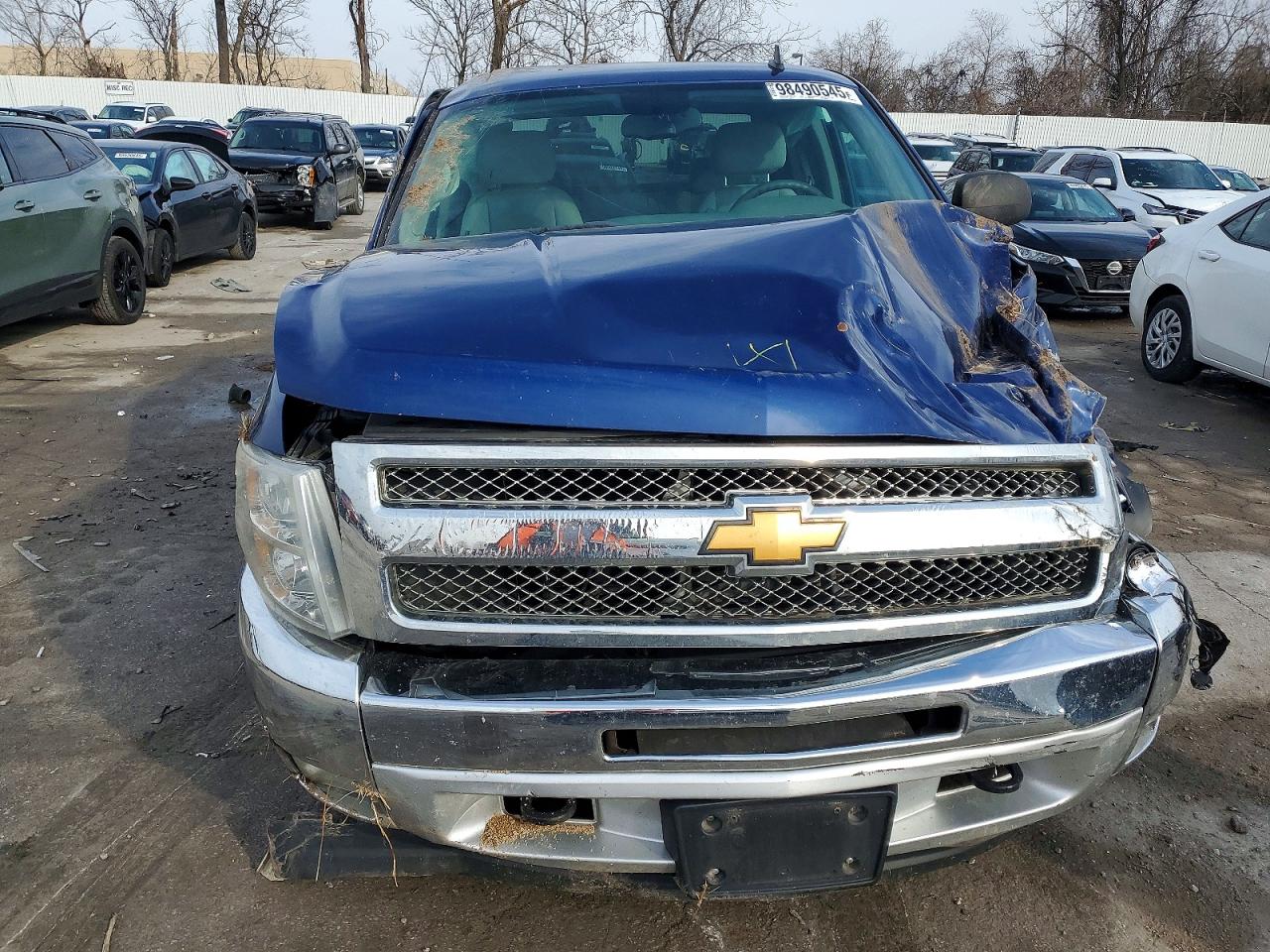 2013 CHEVROLET SILVERADO K1500 LT photo 5