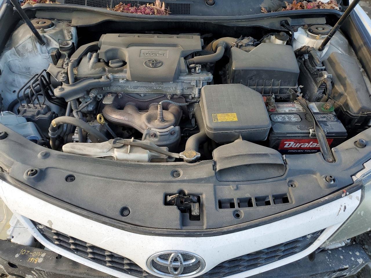 2013 TOYOTA CAMRY L photo 11