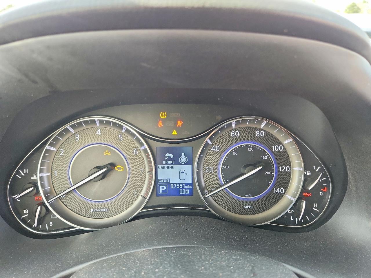 2019 INFINITI QX80 LUXE photo 17