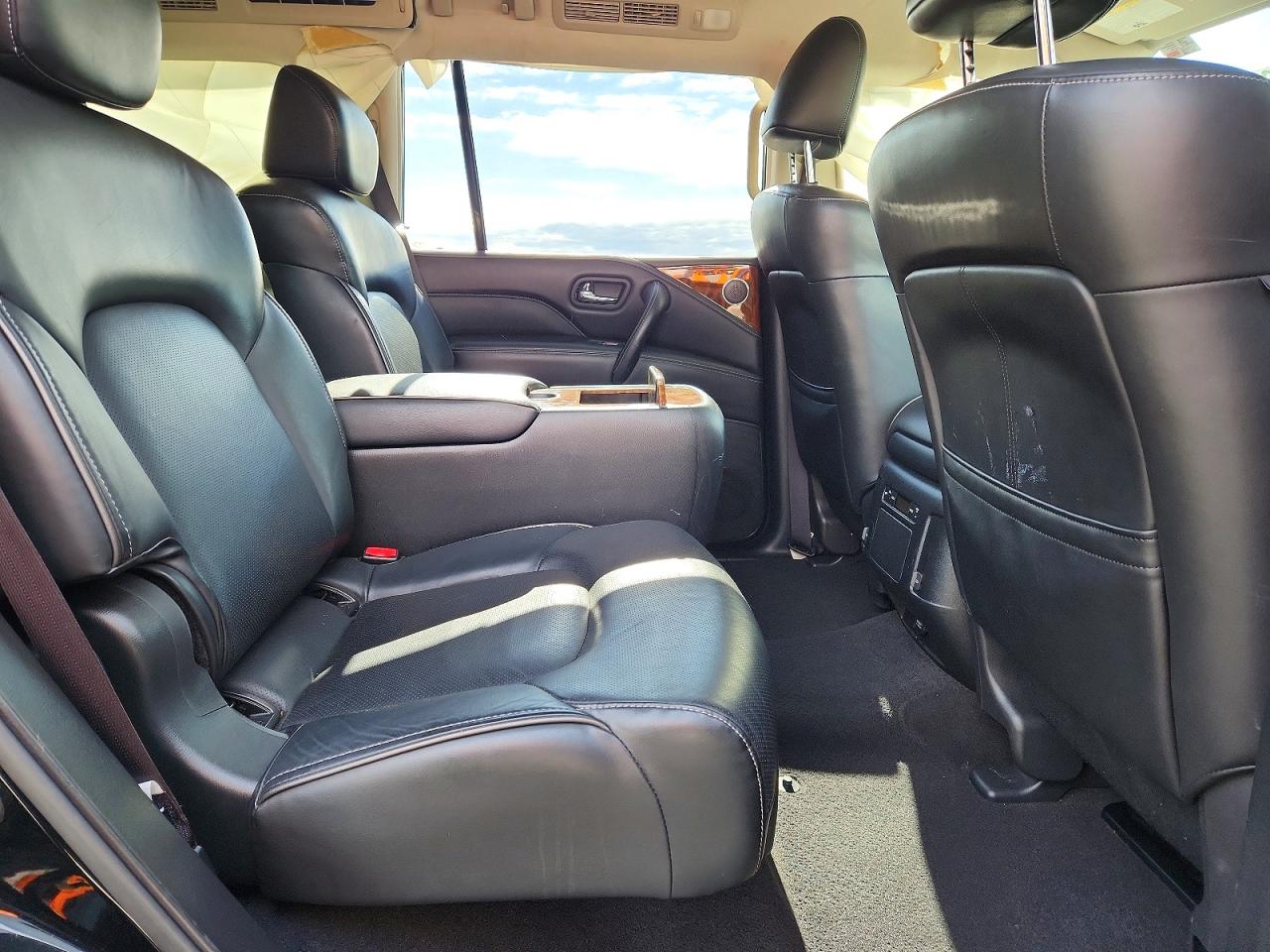 2019 INFINITI QX80 LUXE photo 21