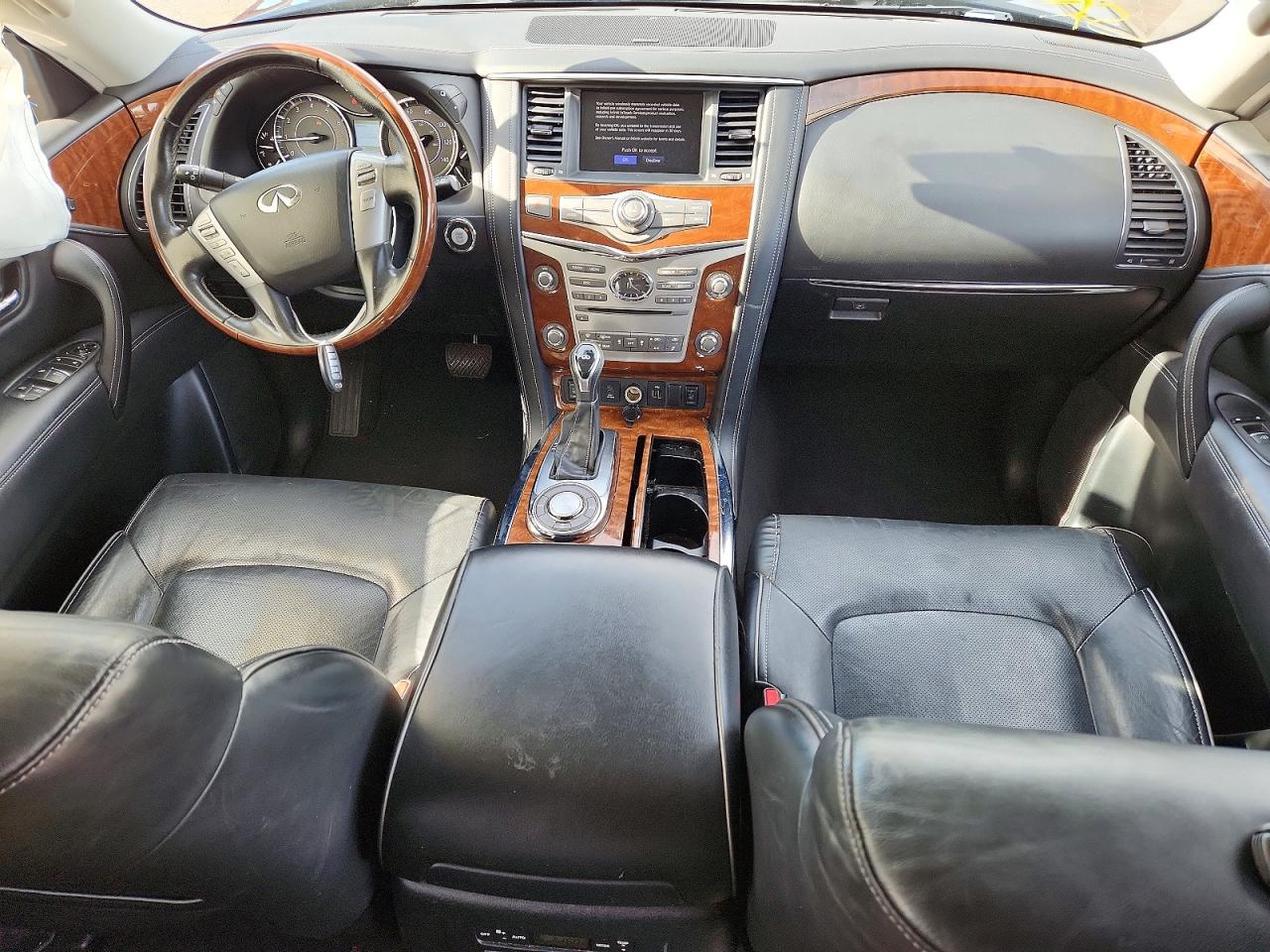 2019 INFINITI QX80 LUXE photo 15