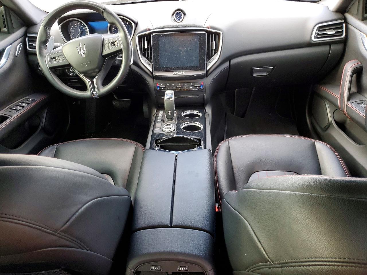 2019 MASERATI GHIBLI S photo 8
