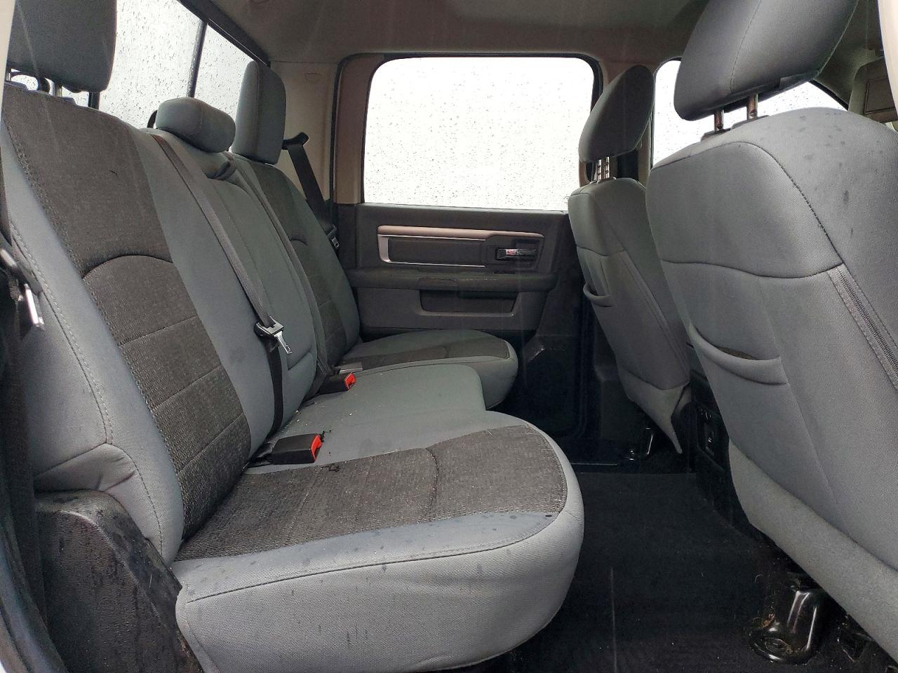 2014 RAM 1500 SLT photo 10