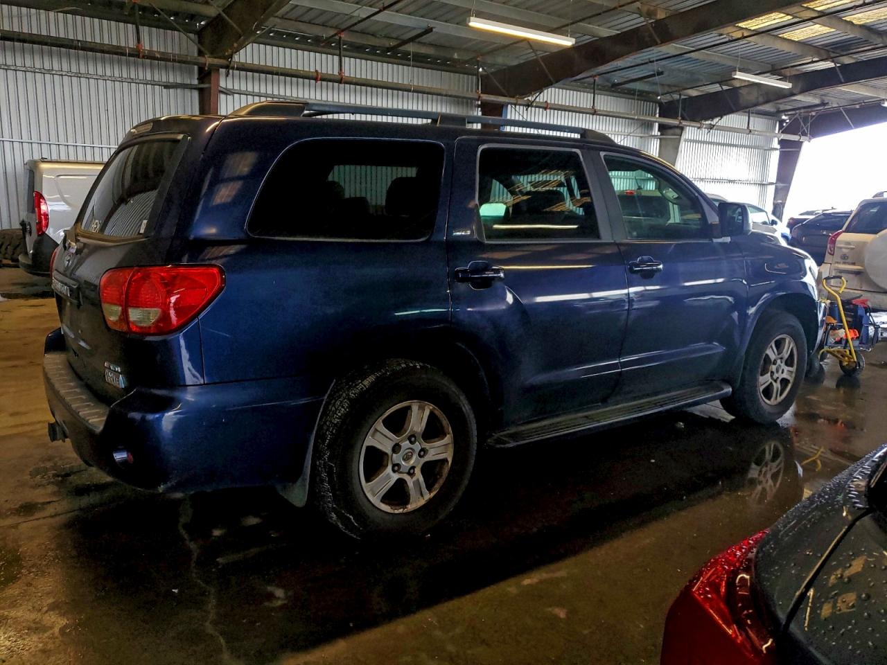 2008 TOYOTA SEQUOIA SR5 photo 3