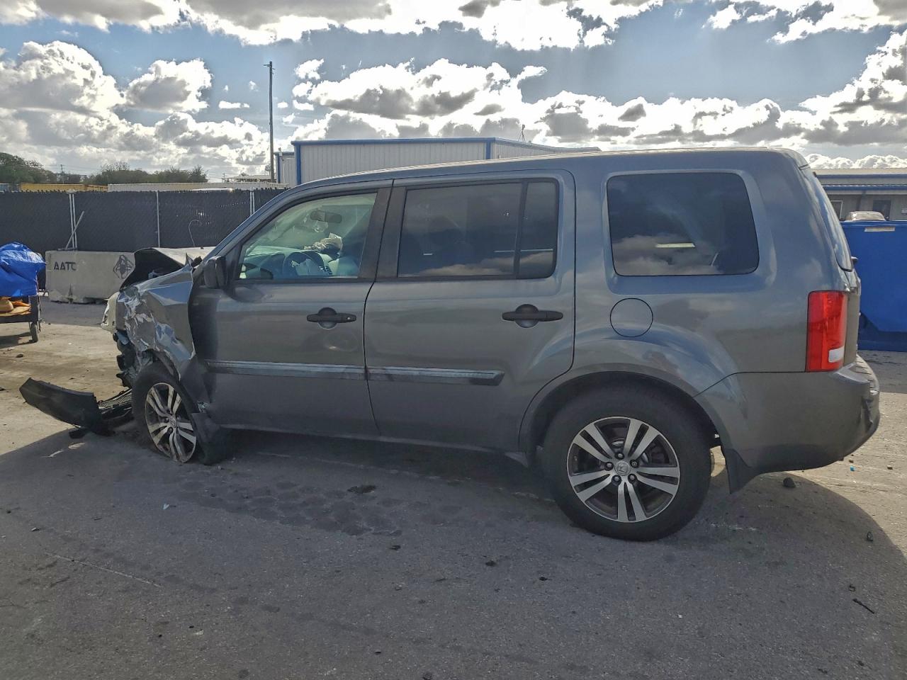 2012 HONDA PILOT LX photo 3