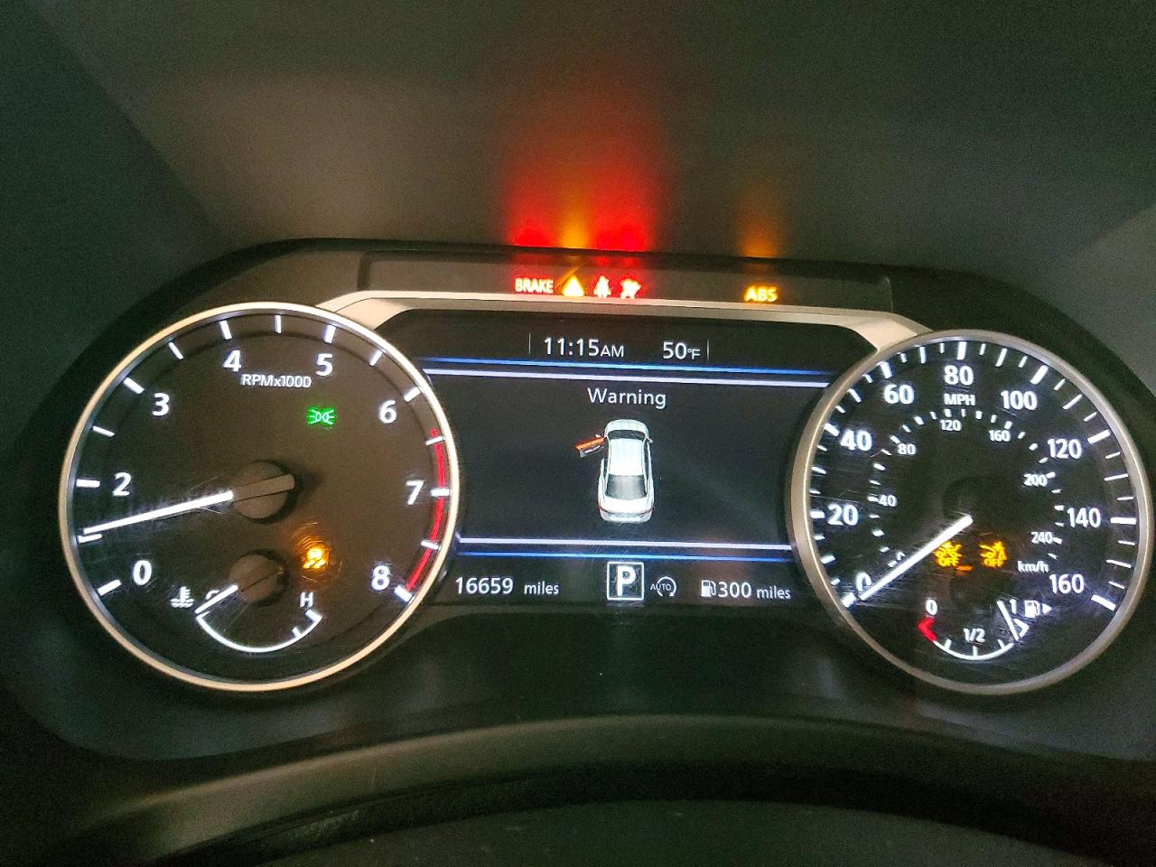 2025 NISSAN SENTRA SR photo 9