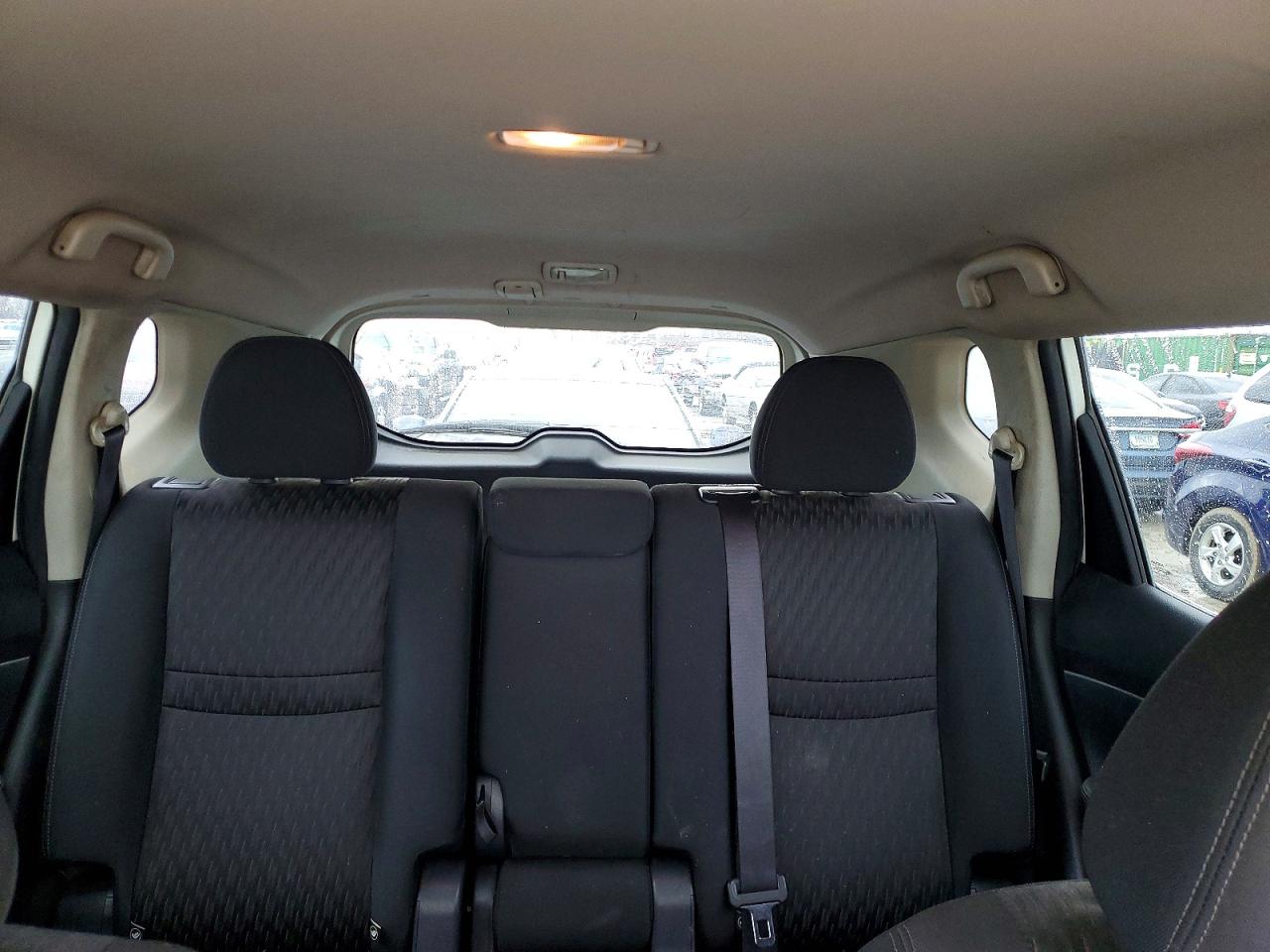 2018 NISSAN ROGUE S photo 10