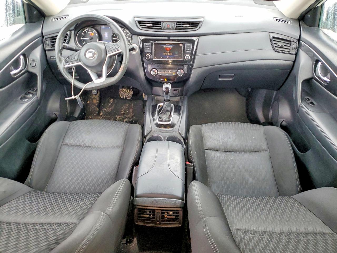 2018 NISSAN ROGUE S photo 8