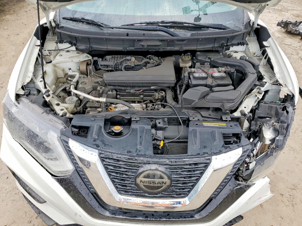 2018 NISSAN ROGUE S photo 12