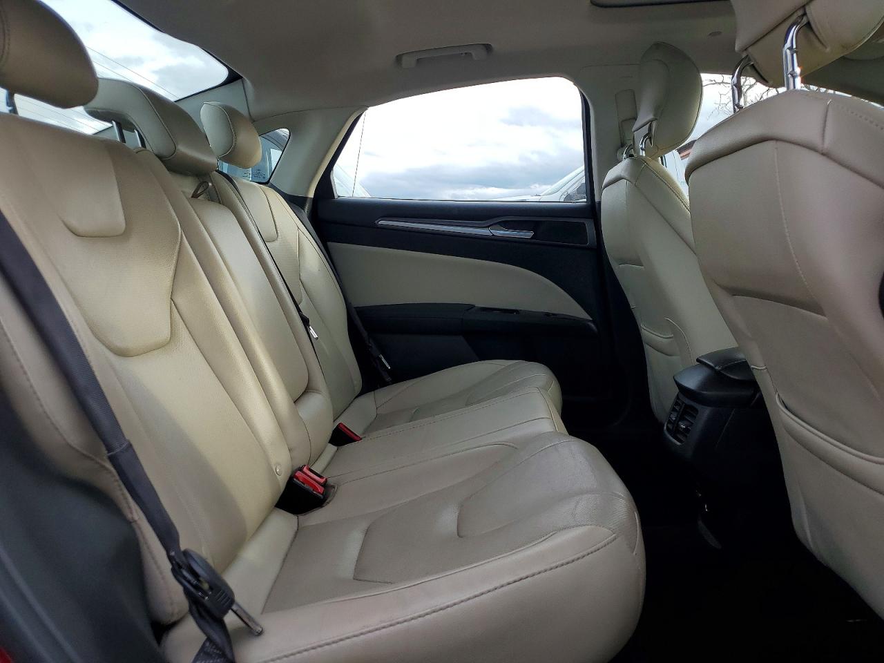 2014 FORD FUSION TITANIUM PHEV photo 10