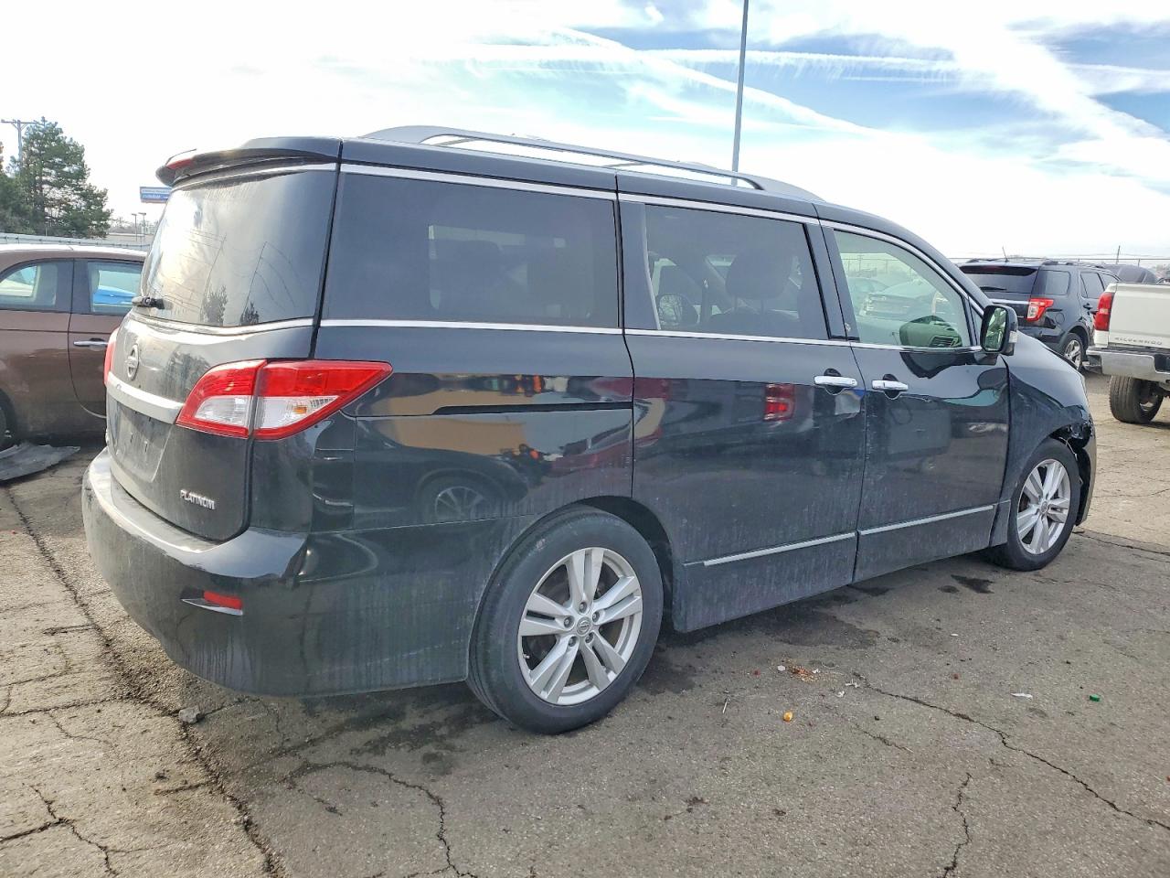 2015 NISSAN QUEST photo 3