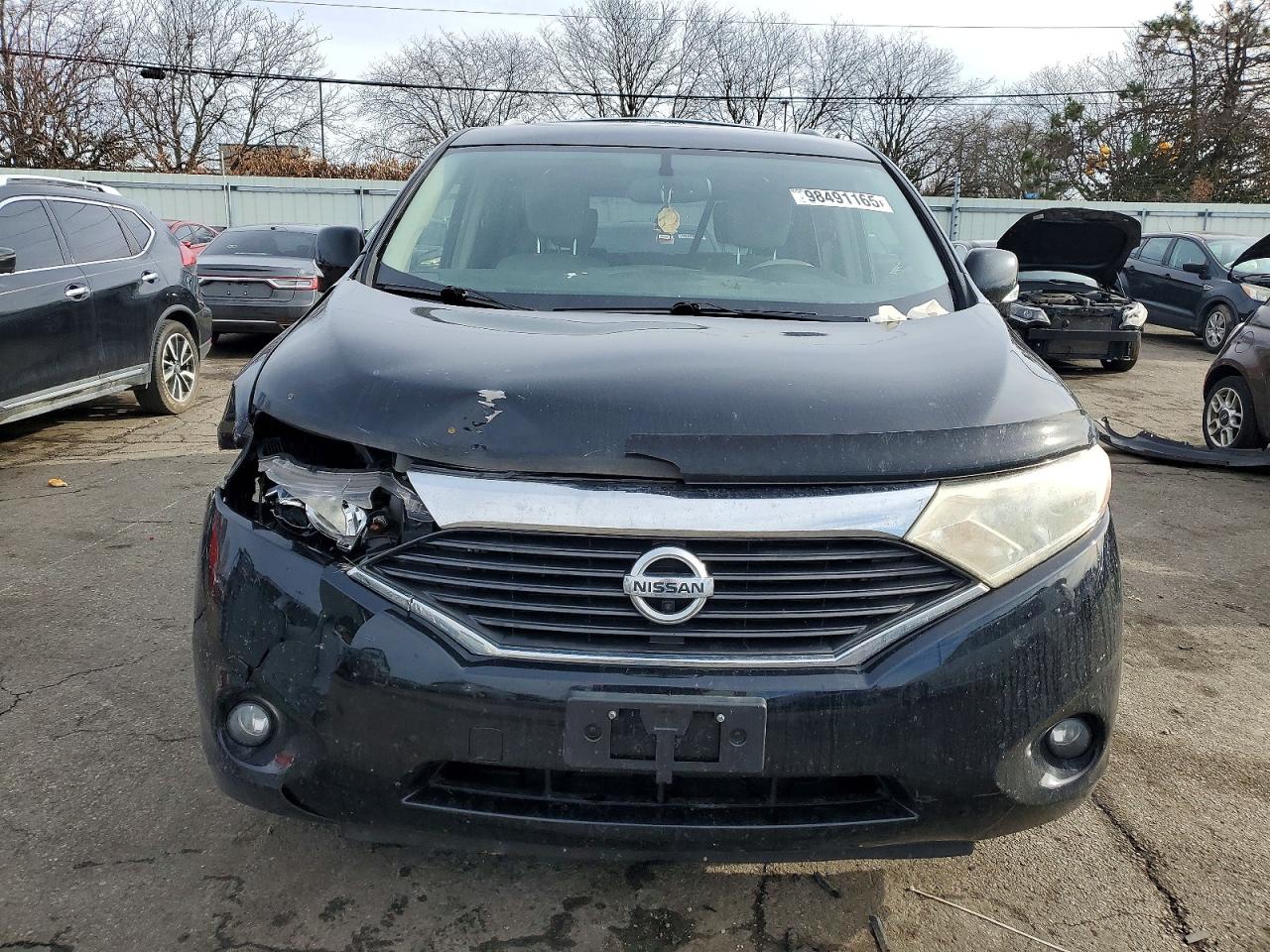2015 NISSAN QUEST photo 5