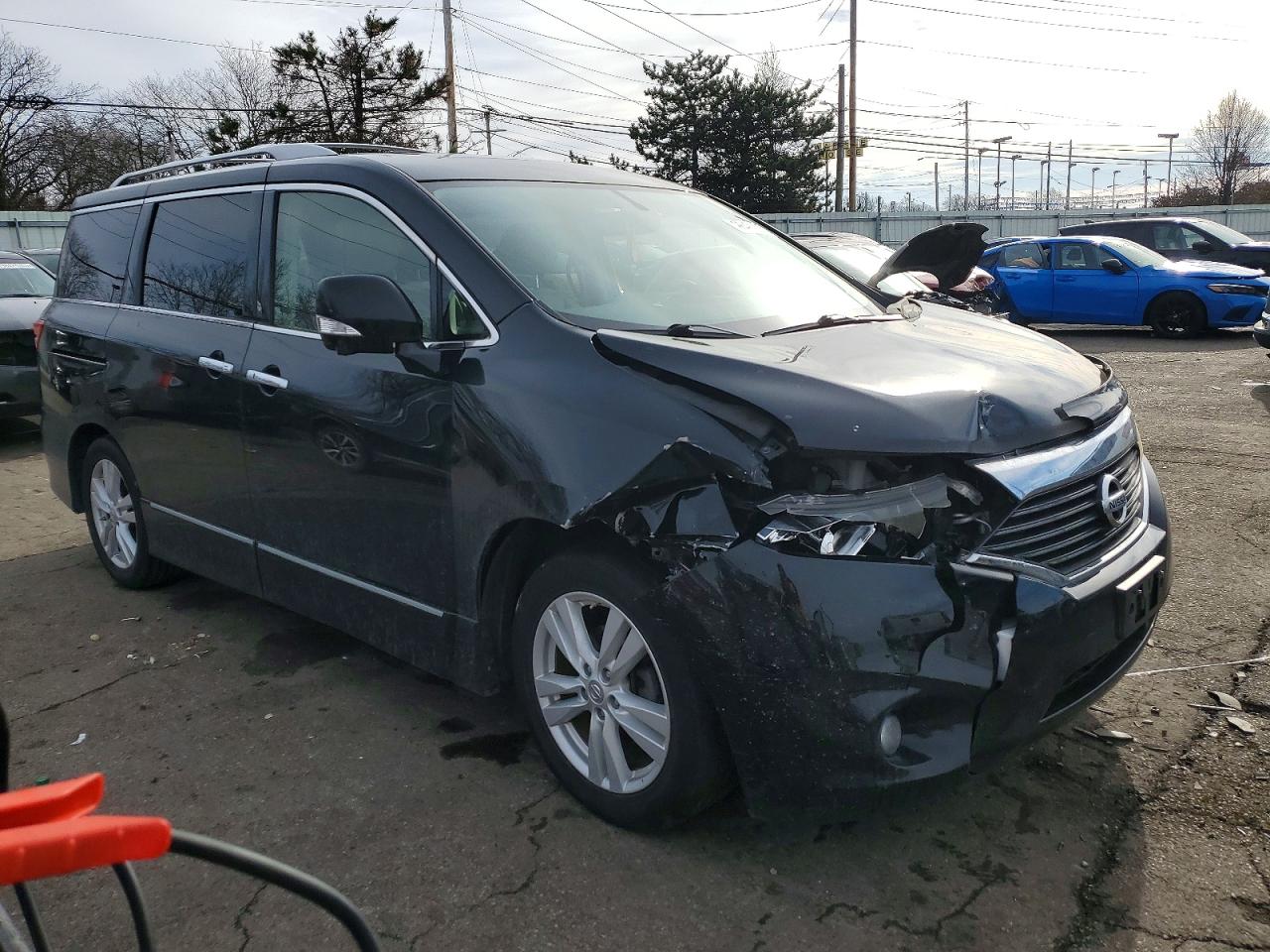 2015 NISSAN QUEST photo 4