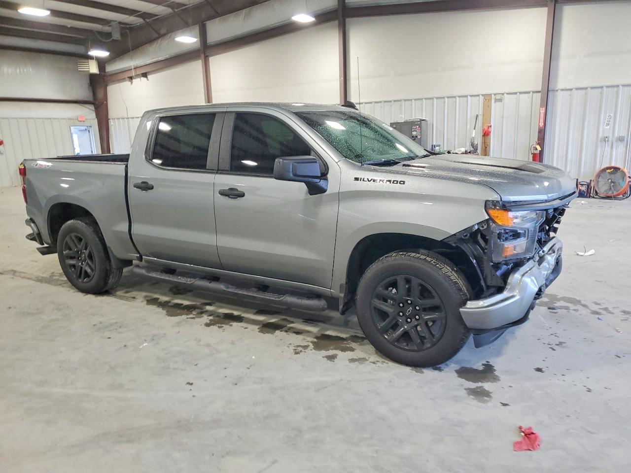 2025 CHEVROLET SILVERADO K1500 CUSTOM photo 4
