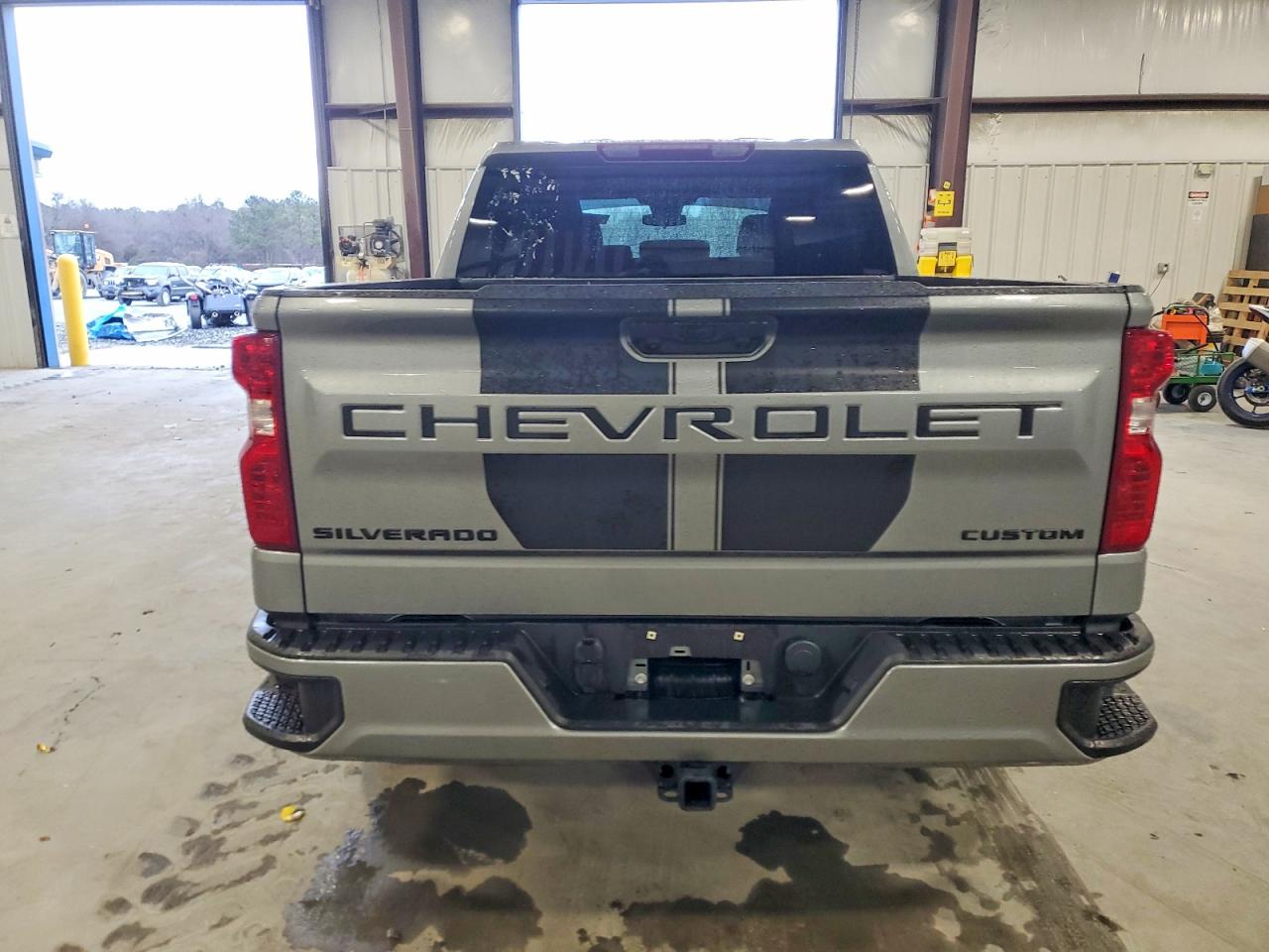 2025 CHEVROLET SILVERADO K1500 CUSTOM photo 6