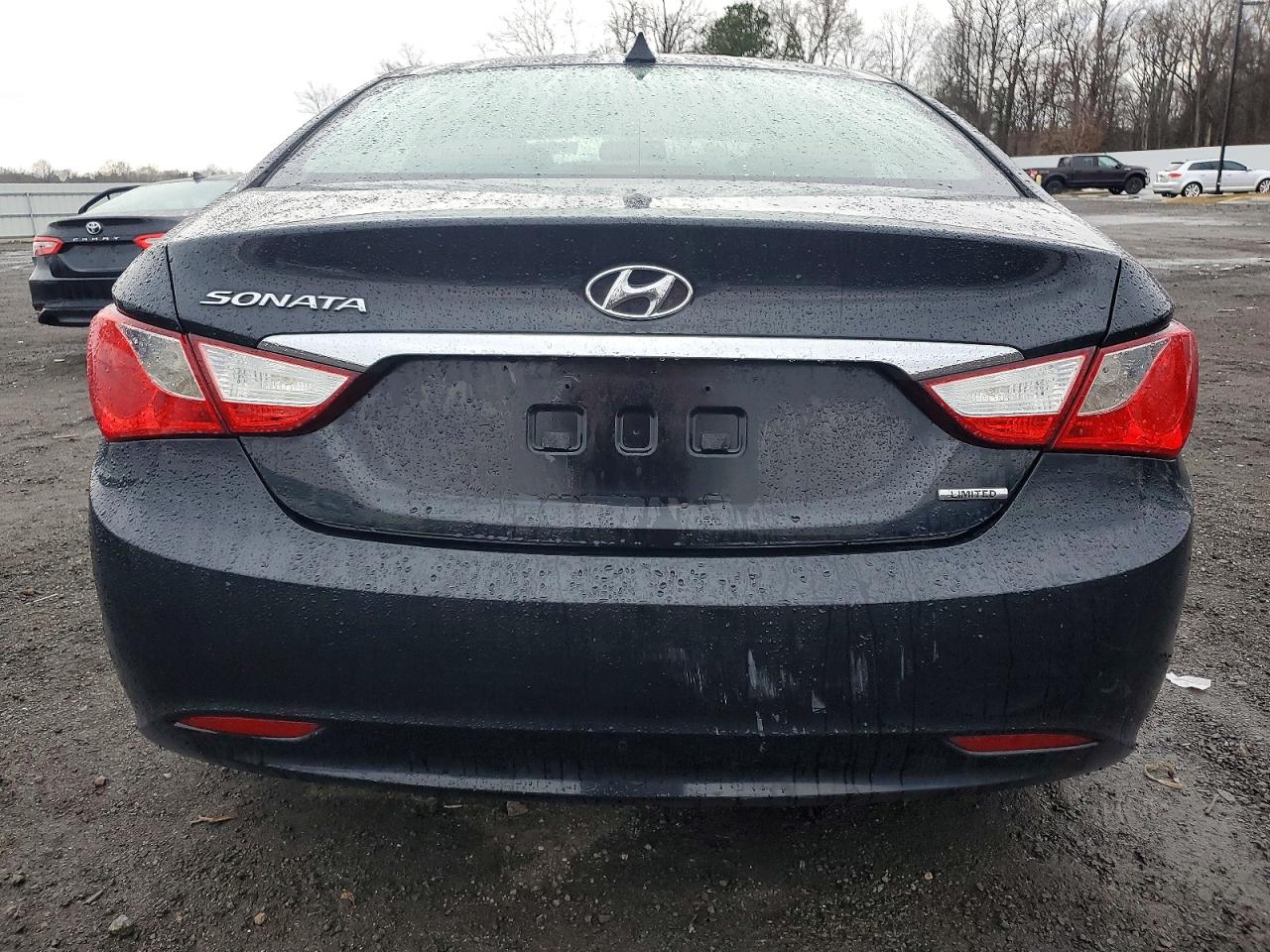 2012 HYUNDAI SONATA SE photo 11