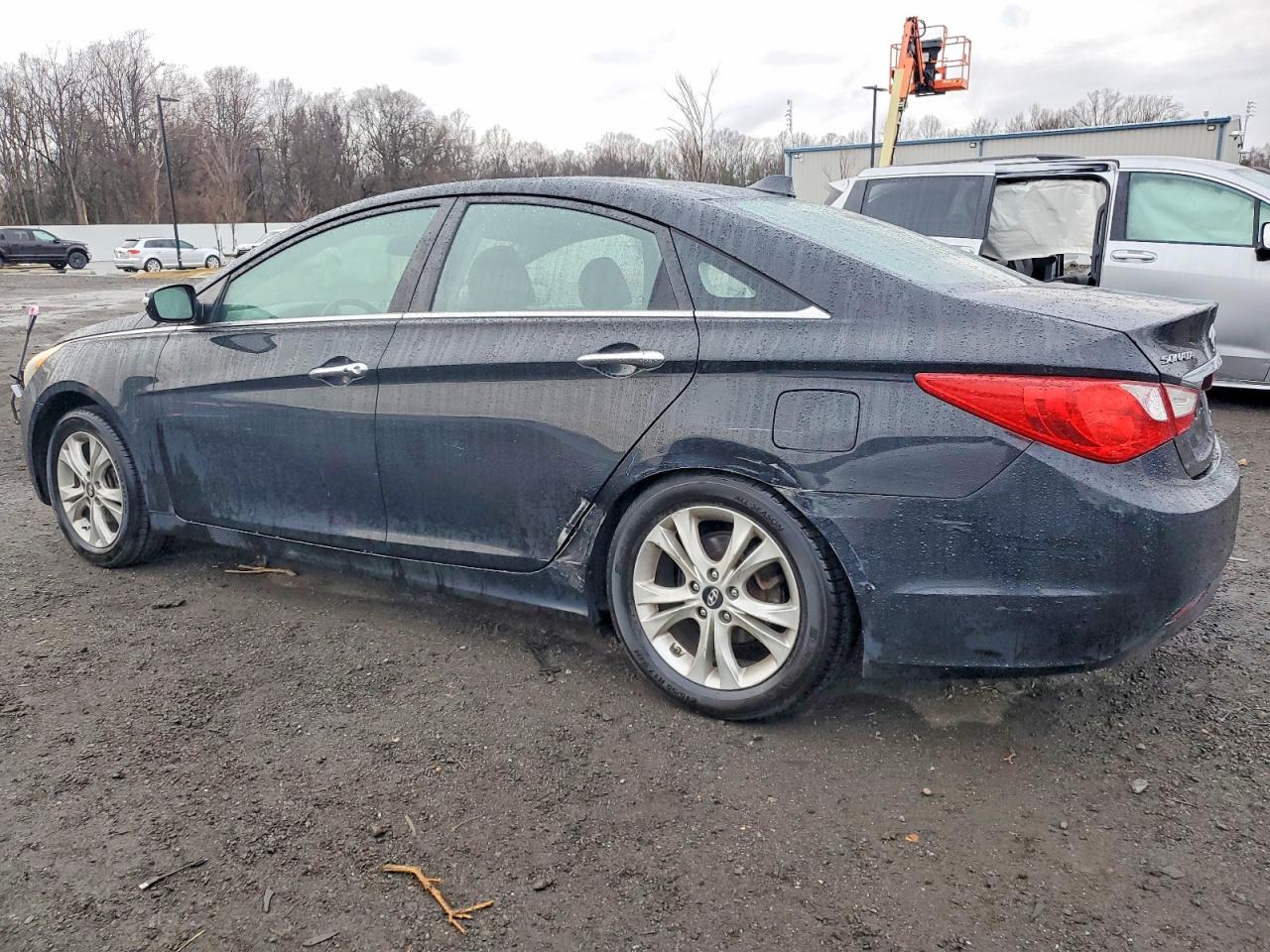 2012 HYUNDAI SONATA SE photo 3