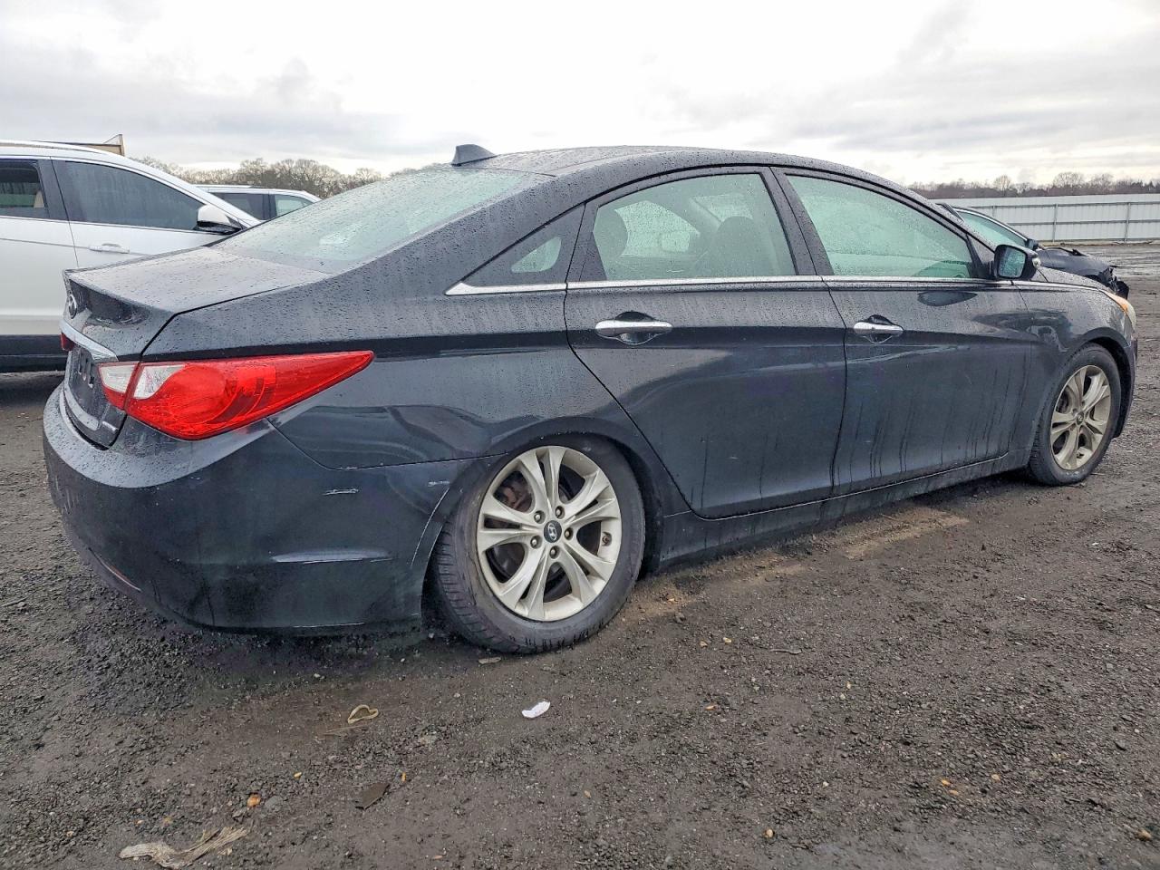 2012 HYUNDAI SONATA SE photo 5