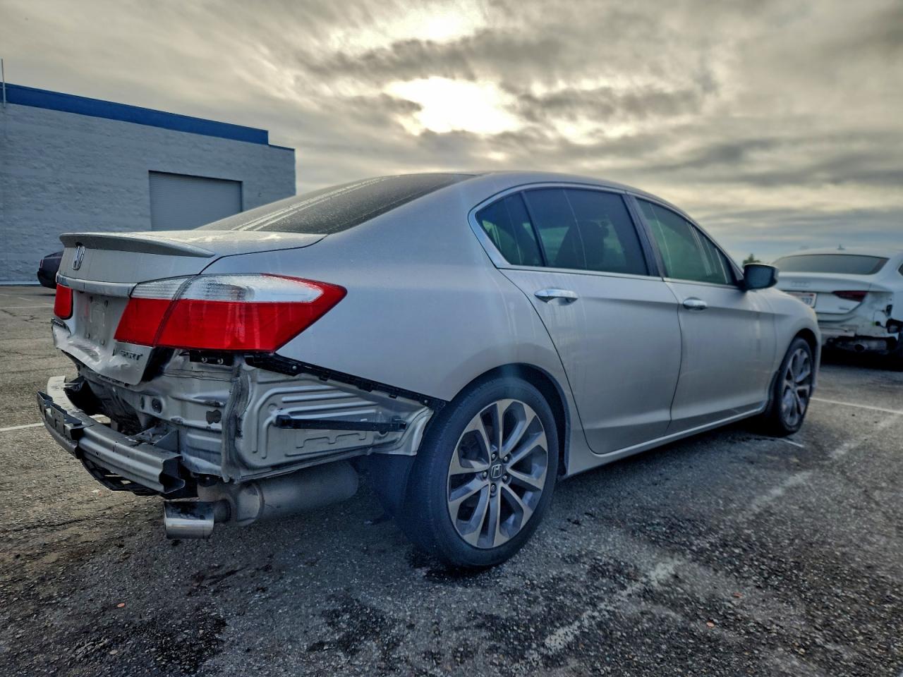 2014 HONDA ACCORD SPORT photo 3