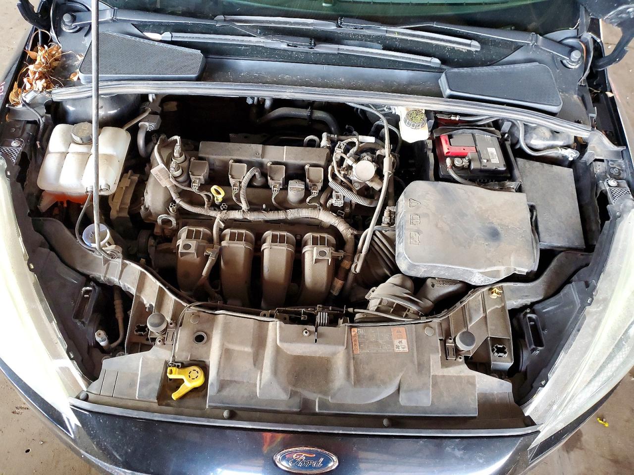 2017 FORD FOCUS SE photo 21