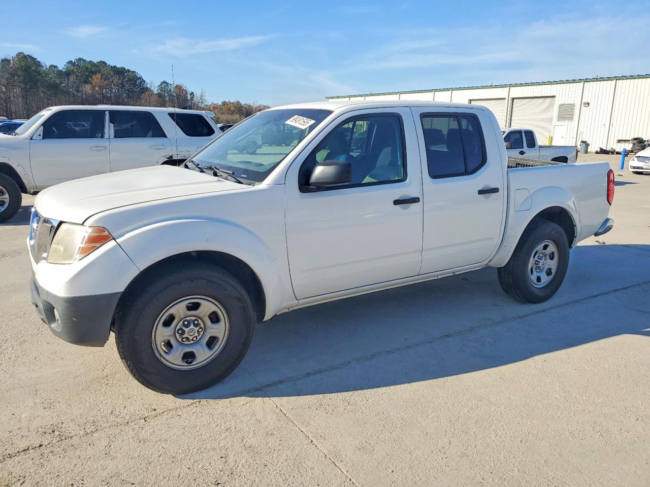 2011 NISSAN FRONTIER