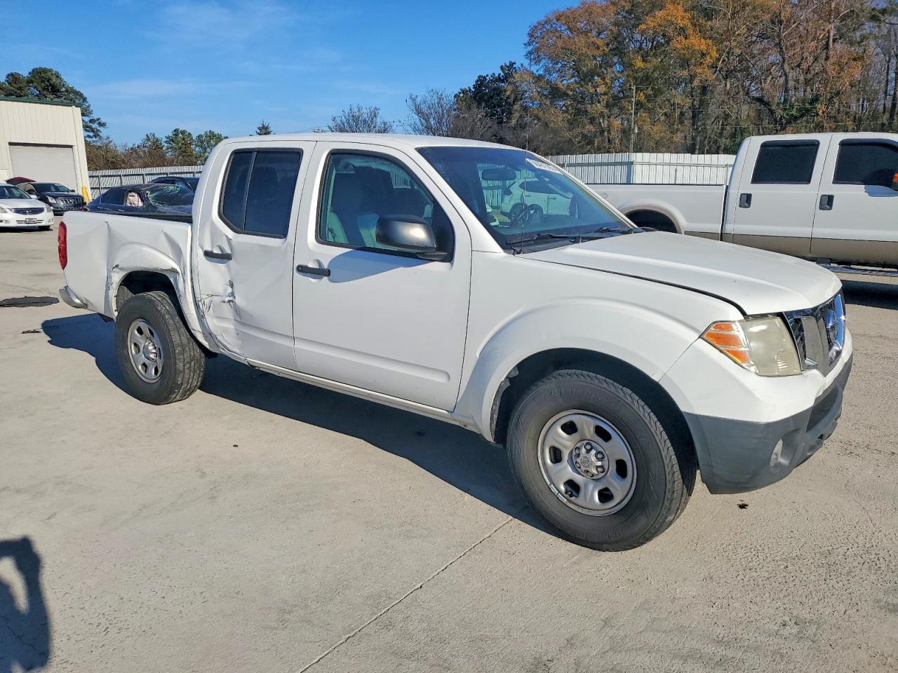2011 NISSAN FRONTIER S photo 4