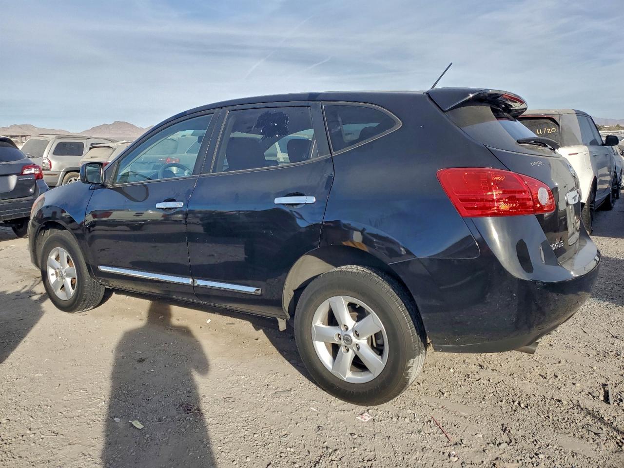 2013 NISSAN ROGUE S photo 3