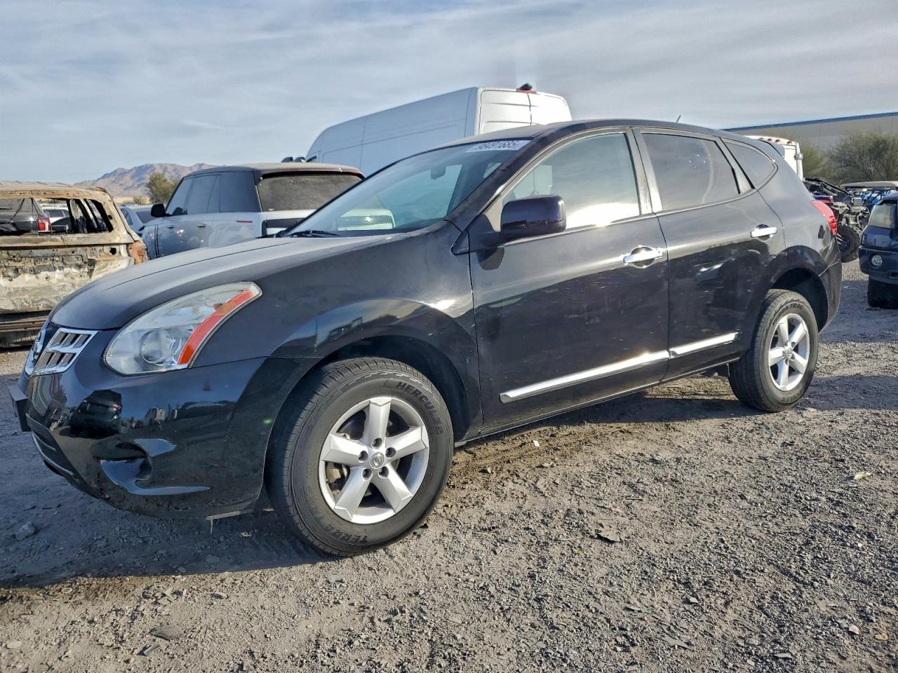 2013 NISSAN ROGUE